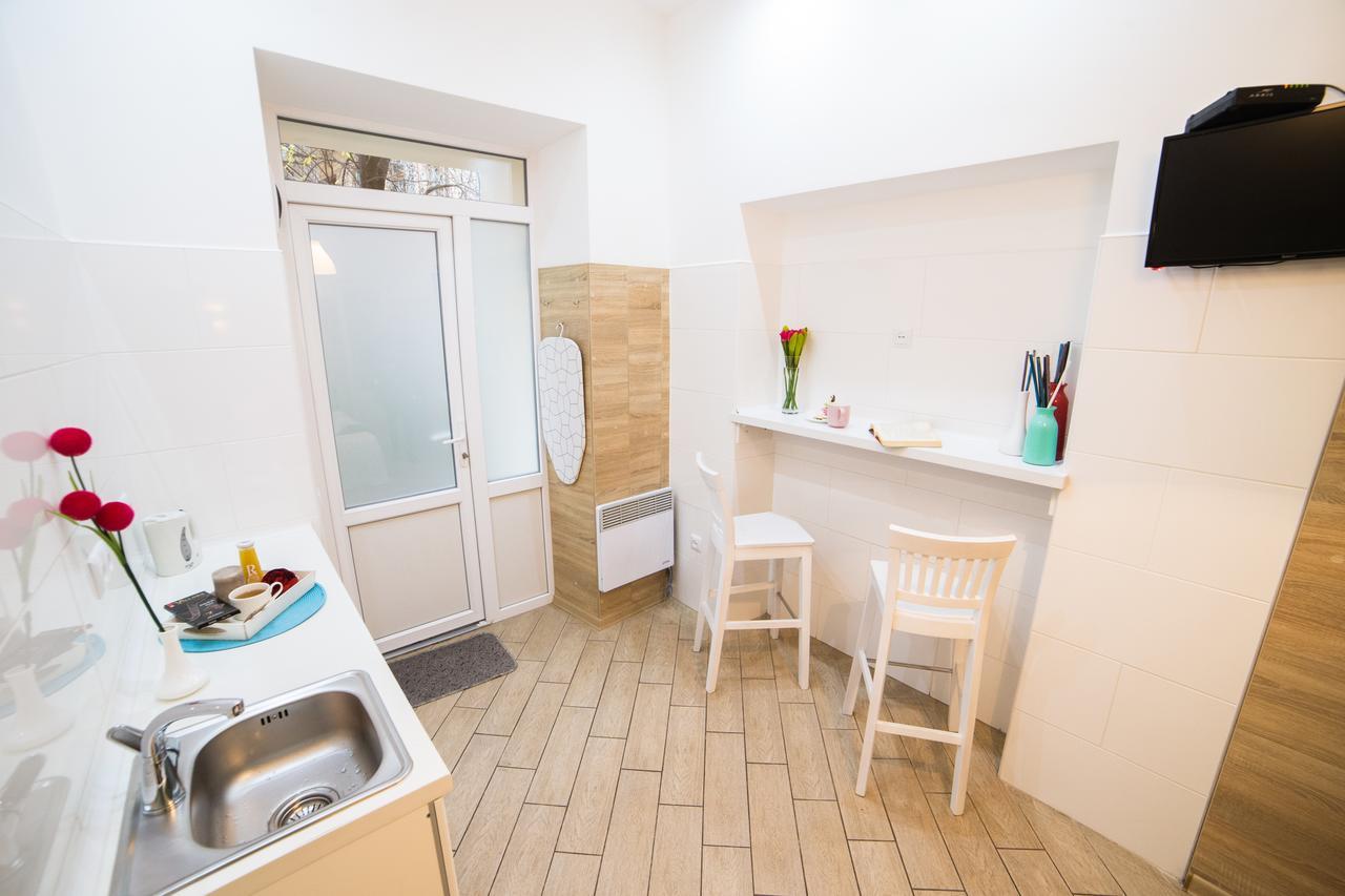 Smart Apartment On Filatova إلفيف المظهر الخارجي الصورة